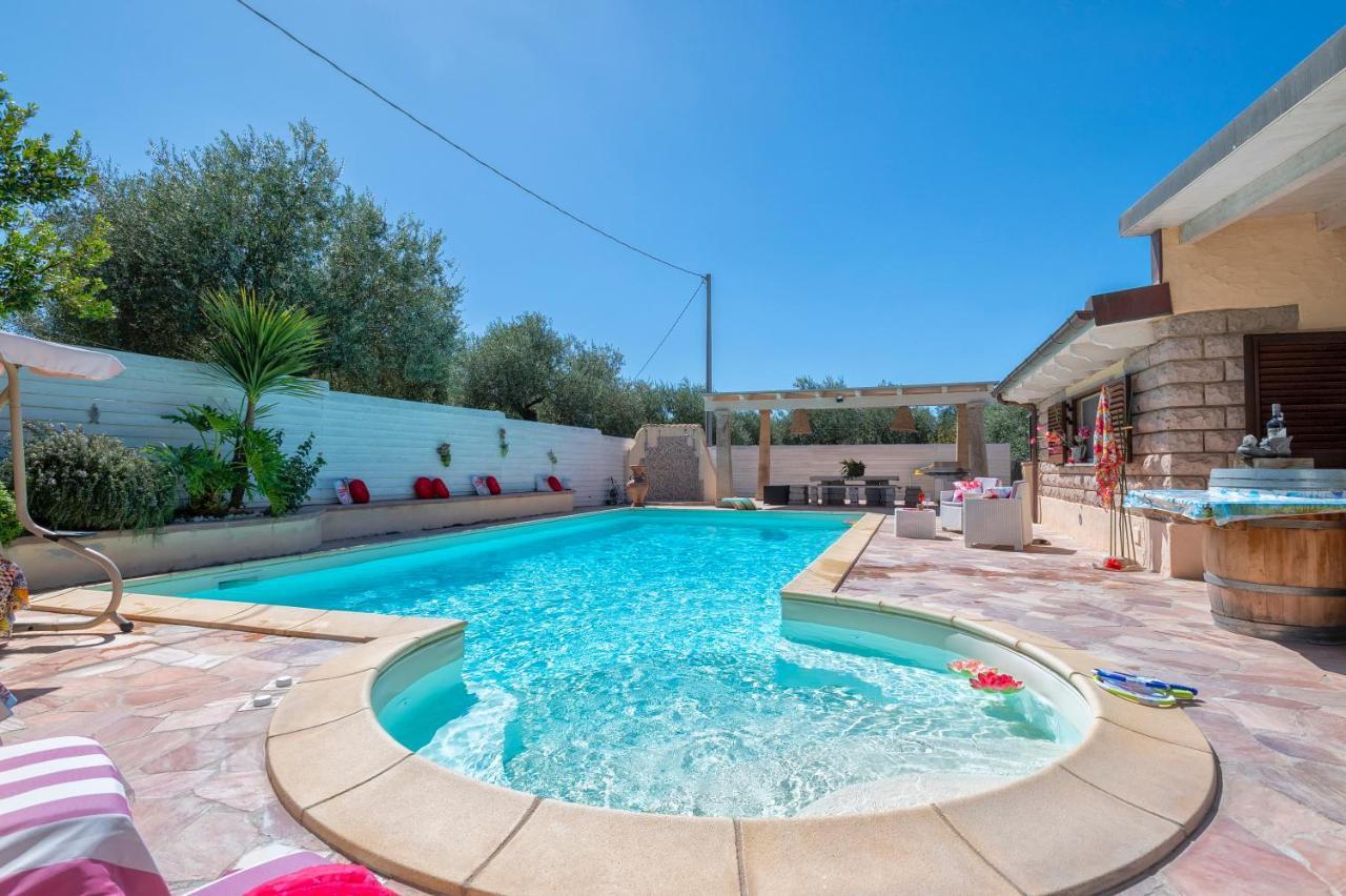 Villa Sunflower Alghero Bagian luar foto