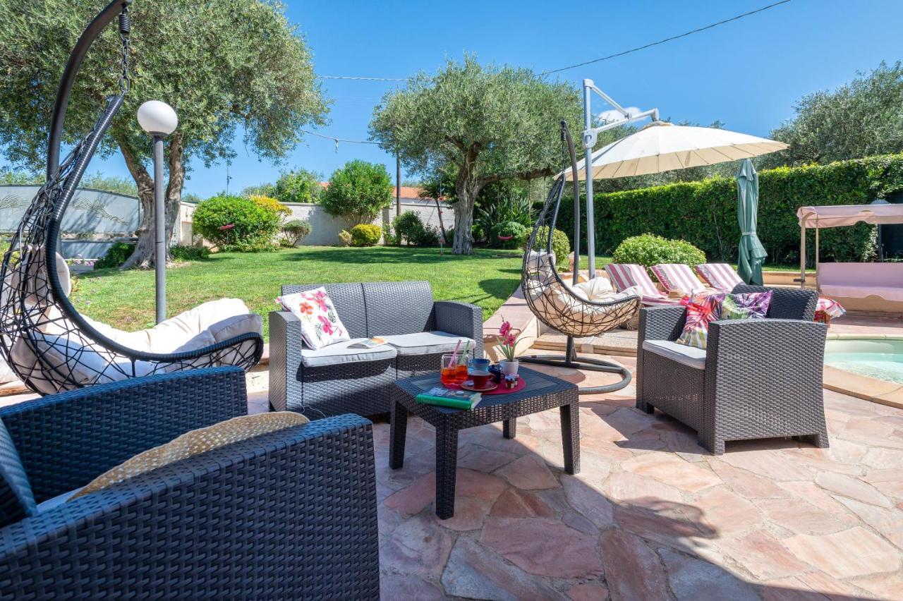 Villa Sunflower Alghero Bagian luar foto