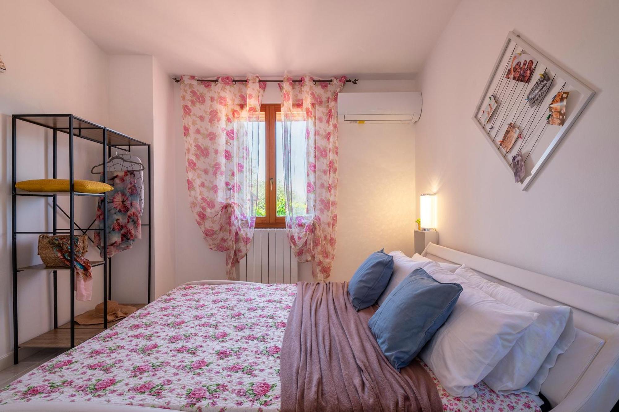 Villa Sunflower Alghero Bagian luar foto